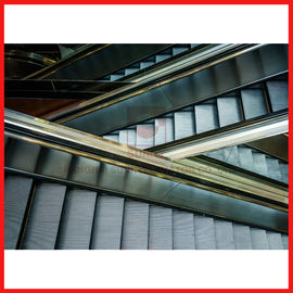 Tipo de escalera mecánica pesada para pasajeros grandes 0,5 m / S